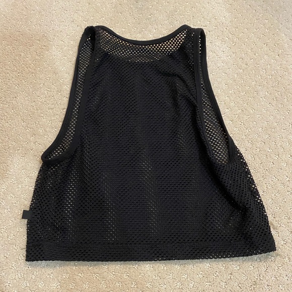 Lululemon Lab Mesh Tank Size 2 - Picture 2 of 3